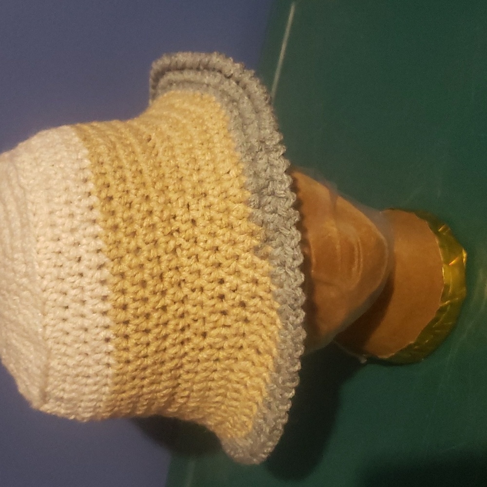 Knitting Hat - image 1